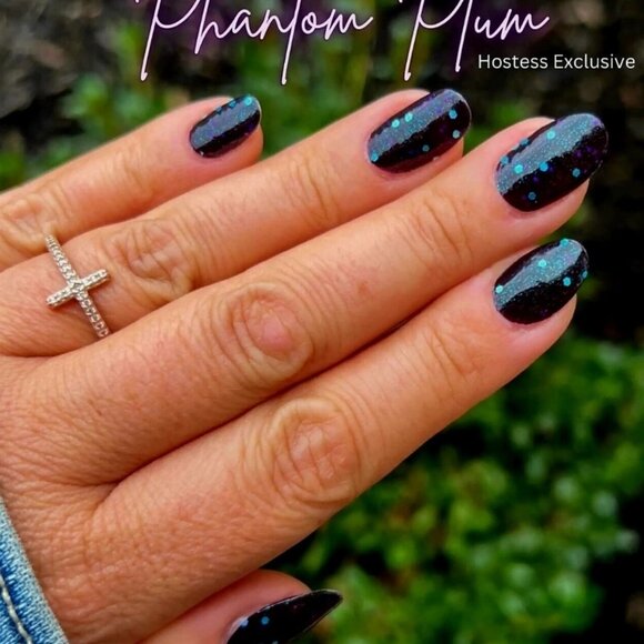 Color Street Nails - Exclusive # 10 - Picture 3 of 3